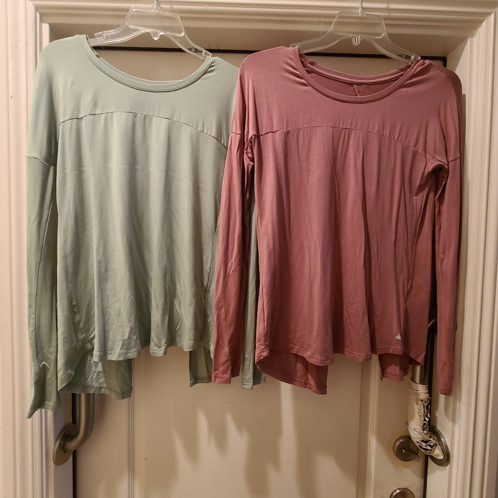 Balance Athletica open back long sleeve tops sz M